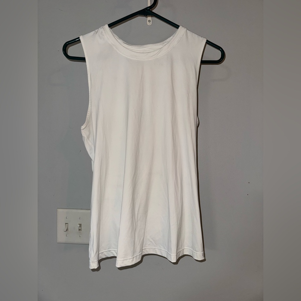 Women’s White Sleeveless Athletic Top with Open Twist Back